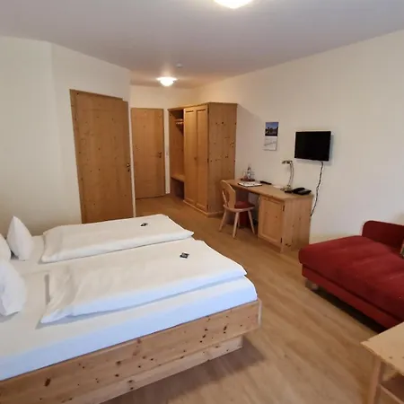 Landgasthaus Jaegerhof *